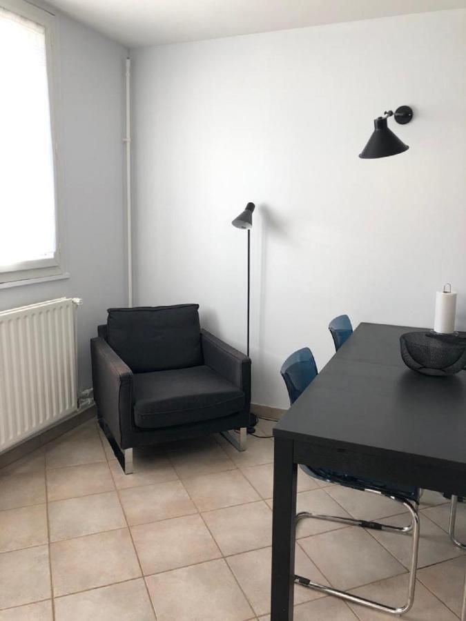 Chambre Paisible Tout Confort Courcouronnes Exterior photo